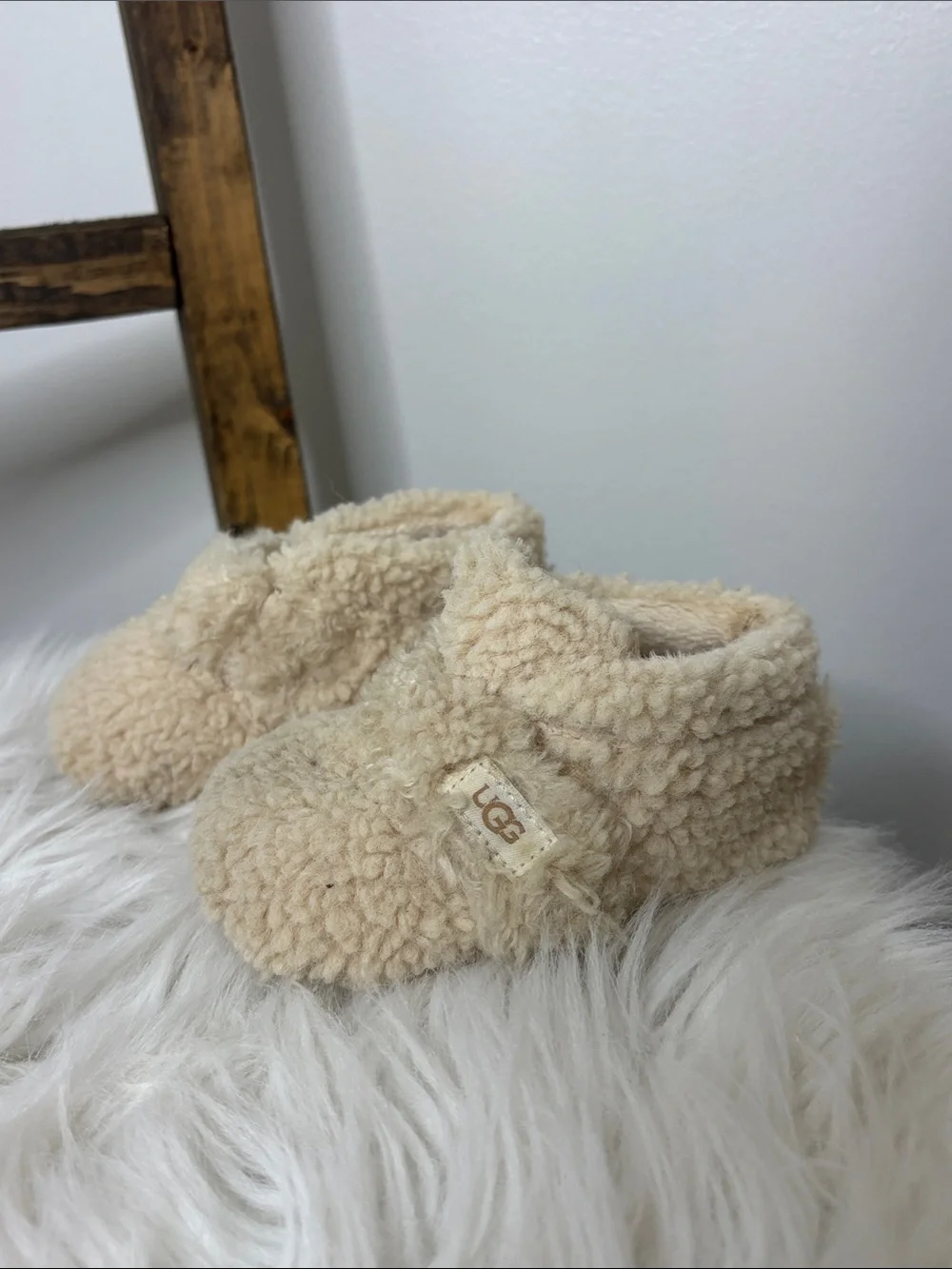 UGG Kids Cream Fuzzy Slip-On Bootie Size 4